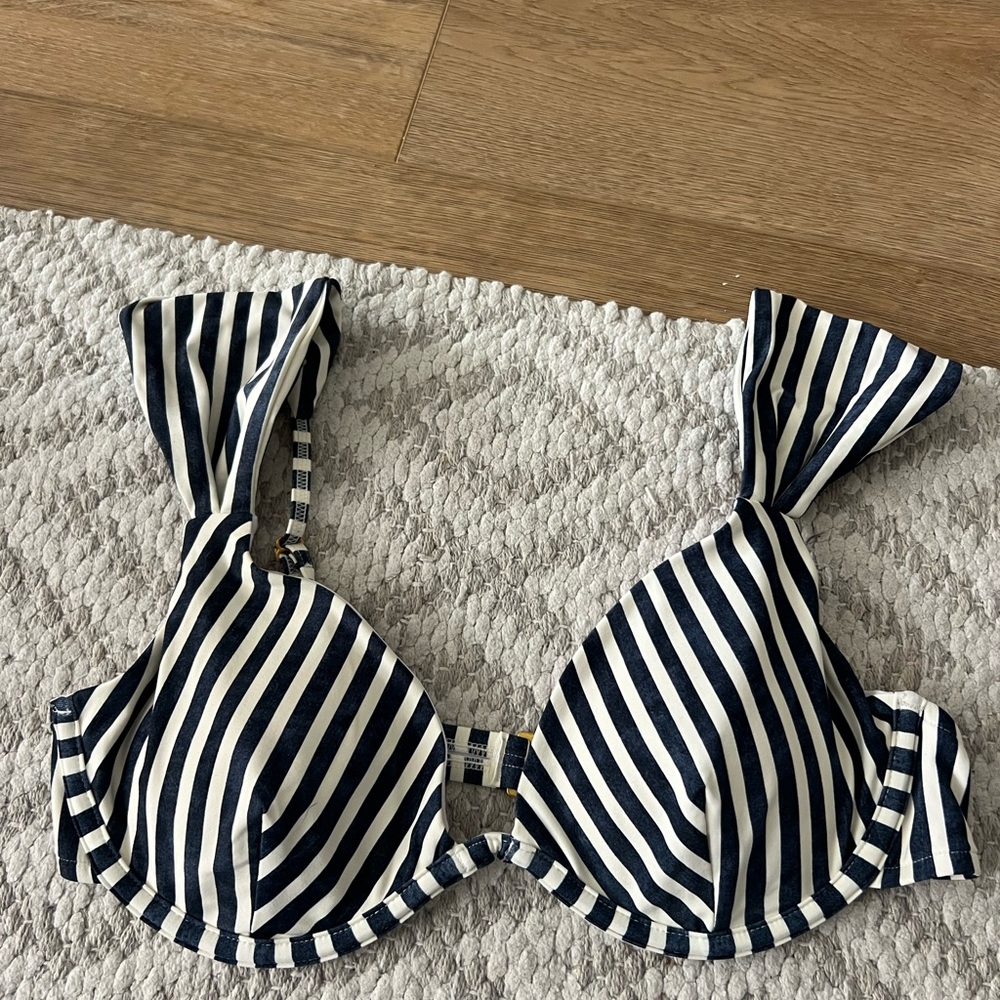 WeWoreWhat Black and White Striped Bikini Top
